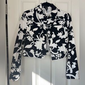 g signature Jacket - Women’s Black/White Cropped Jacket, w/Fruit Pattern. Size 4